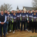 Présentation des effectifs 2024 de L’Entente Cycliste de Serquigny à la municipalité et à la presse 1