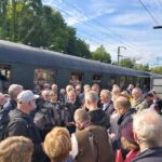 Un train des années 40 Rouen-Evreux emprunte le raccordement de Serquigny 